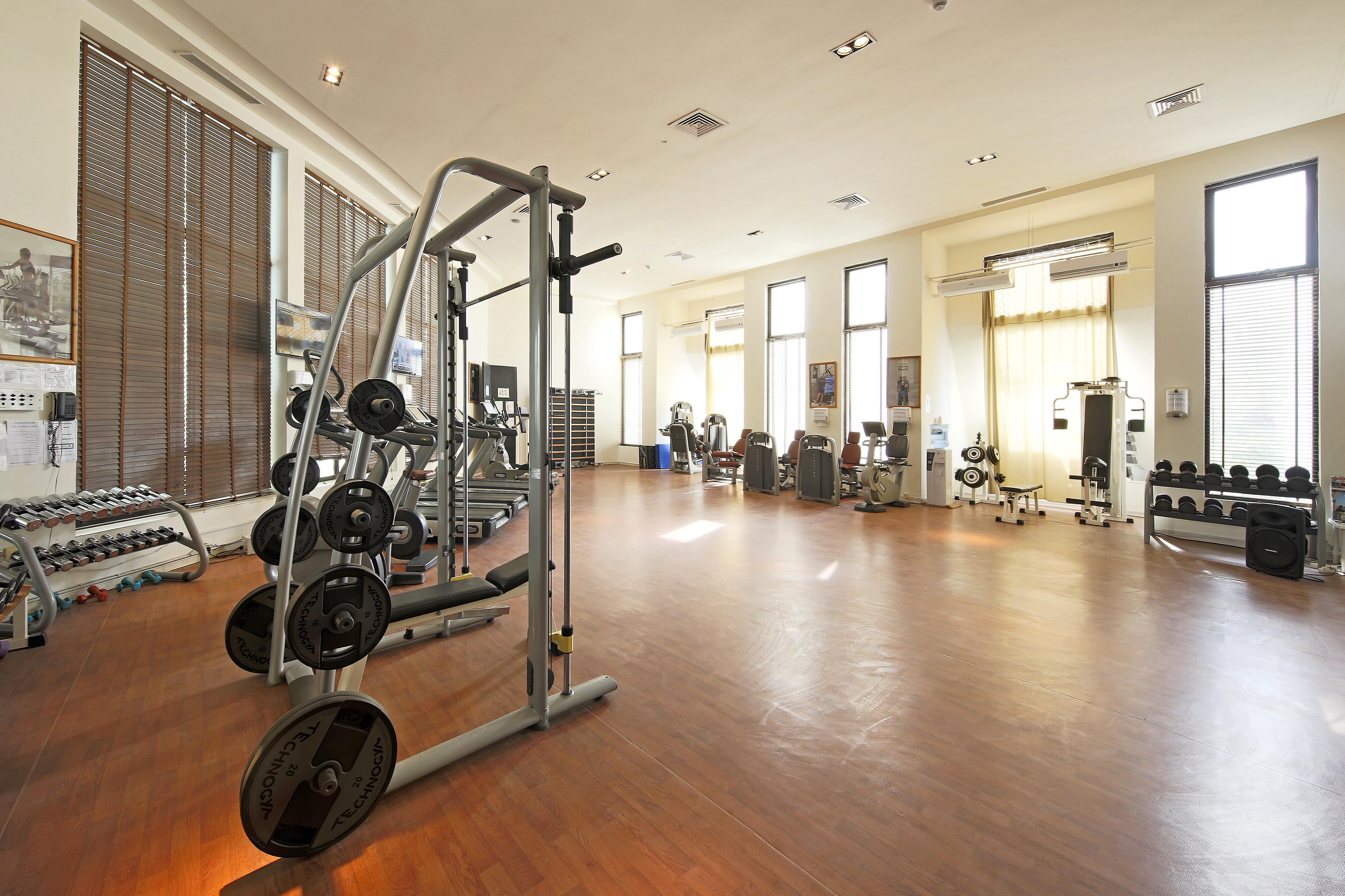 Radisson Blu Palace Resort & Thalasso, Djerba Mezraia ภายนอก รูปภาพ The gym at the hotel